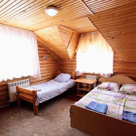 Hotel Мала Одеса Jablunyzja Exterior foto