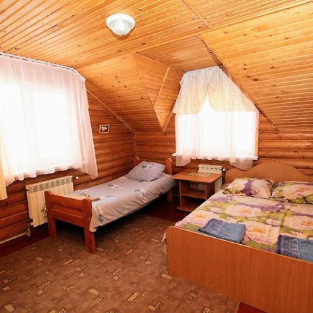Hotel Мала Одеса Jablunyzja Exterior foto